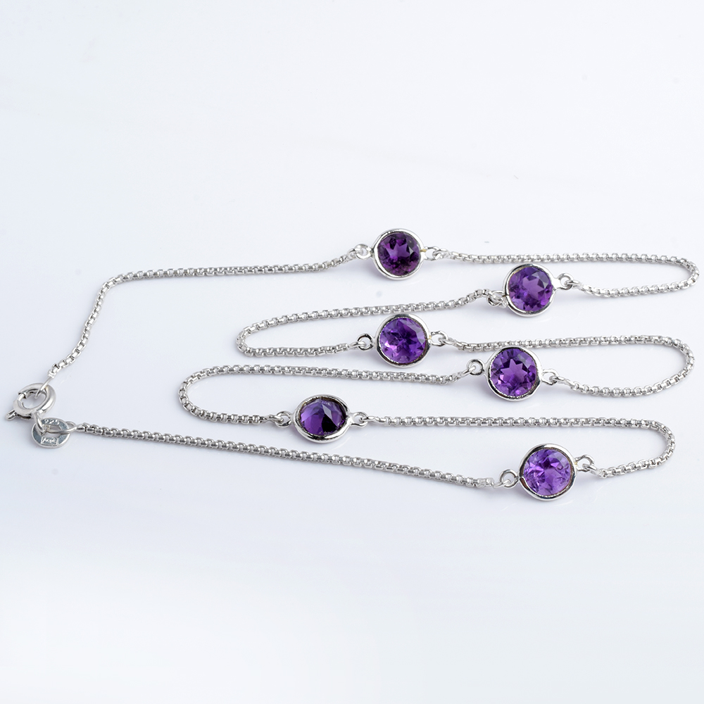 Sleek Trendy Silver Chain Necklaces with Amethyst